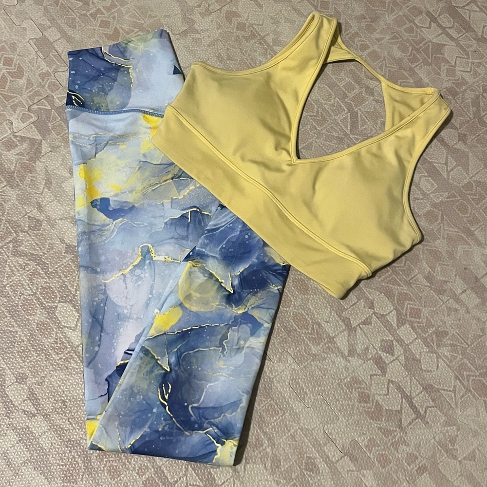 Leggings and Sports Bra Bundle